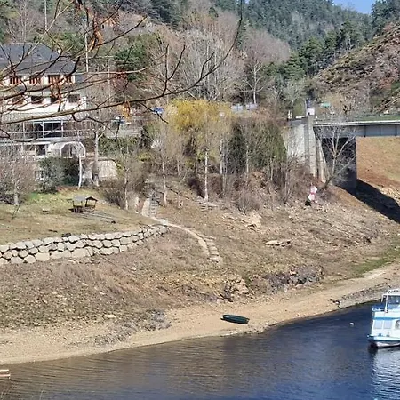 Hotel Garabit Anglards de Saint Flour