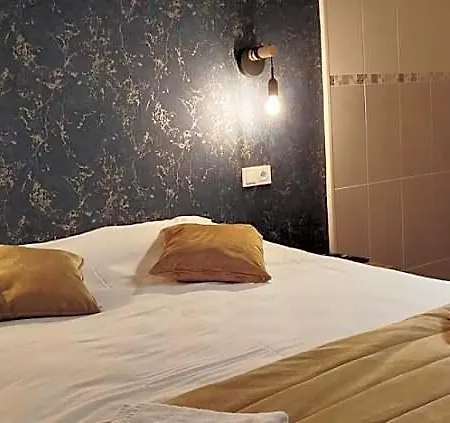 Garabit Hotel 3*