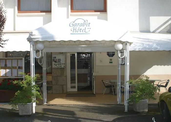 Hotel Garabit 3*